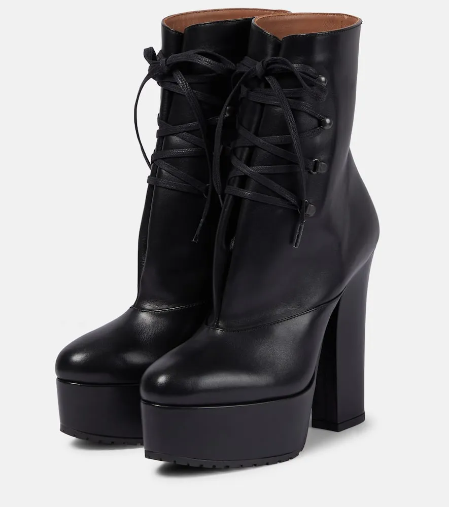 Alaia Trekk 135 leather ankle boots