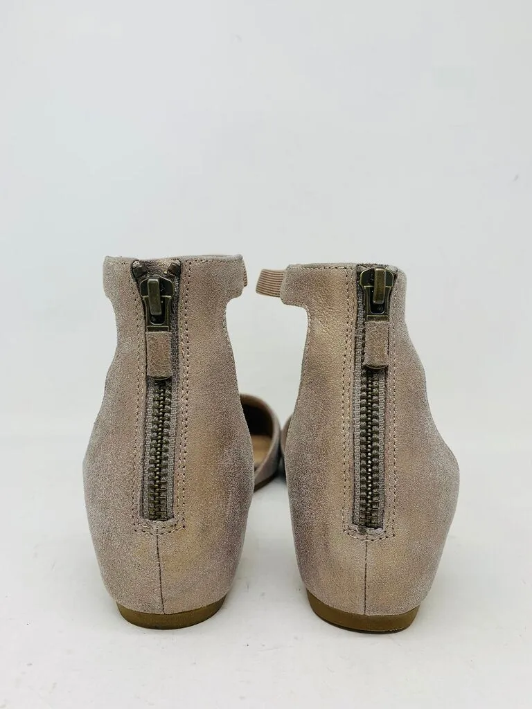 Eileen Fisher Flats Gold 8.5