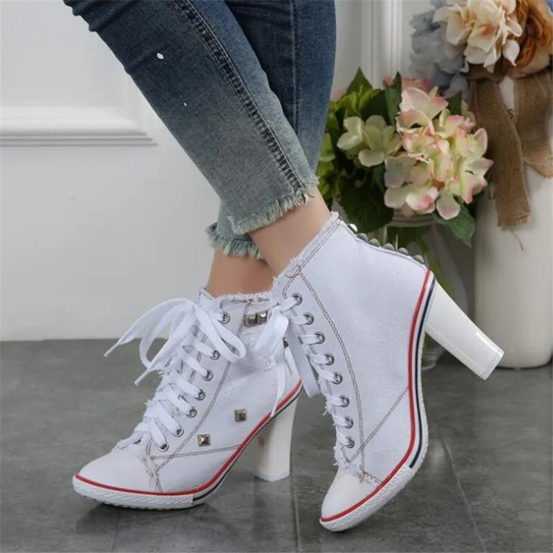 elveswallet Denim Square High Heels