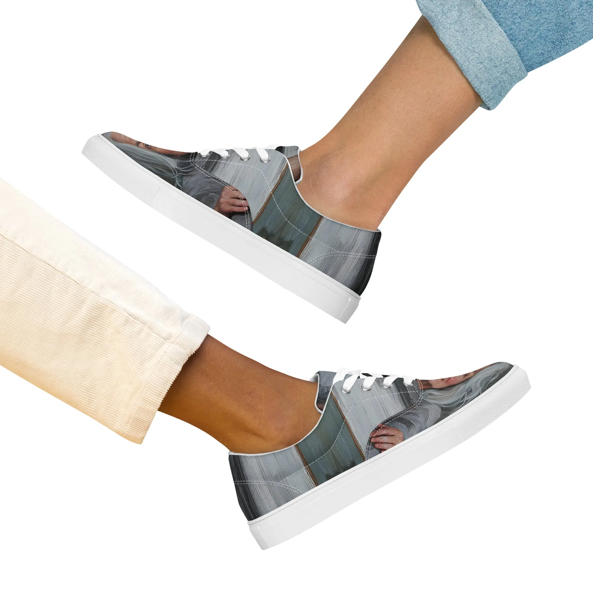 Silent Joy Women’s lace-up canvas shoes